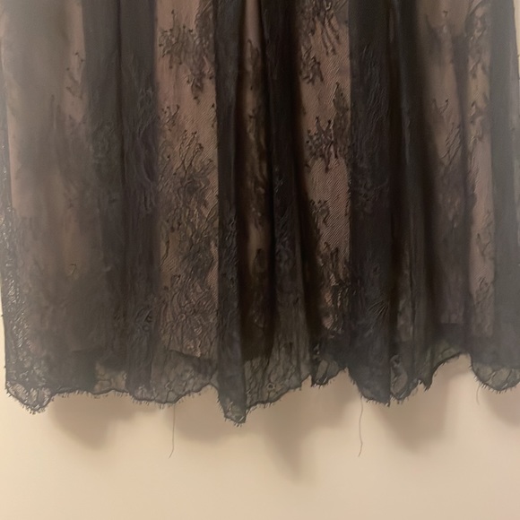 ✨BCBG MaxAzria LBD👗- Size 12 - Picture 5 of 10